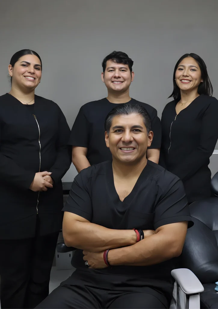 Dr. Aldo Moreno Implantes dentales en Miraflores